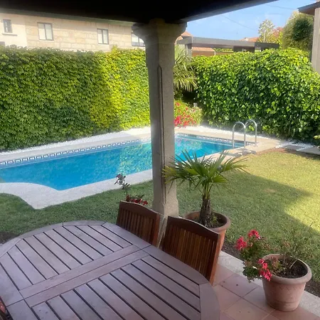 Βίλα Sirenita En La Playa Con Piscina Y Vistas Al Mar Βίγκο