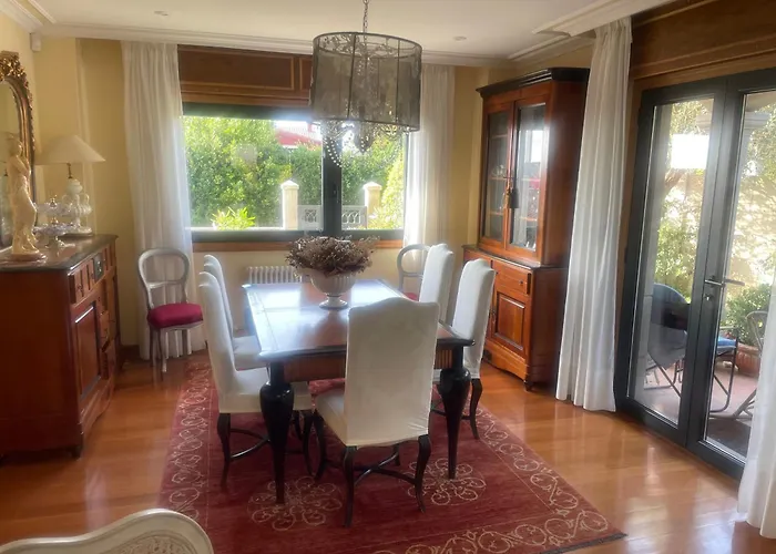 Sirenita En La Playa Con Piscina Y Vistas Al Mar Βίλα *