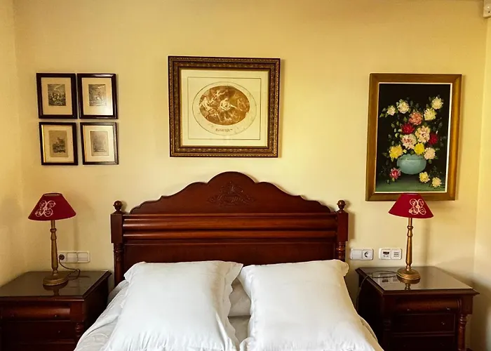 Sirenita En La Playa Con Piscina Y Vistas Al Mar *