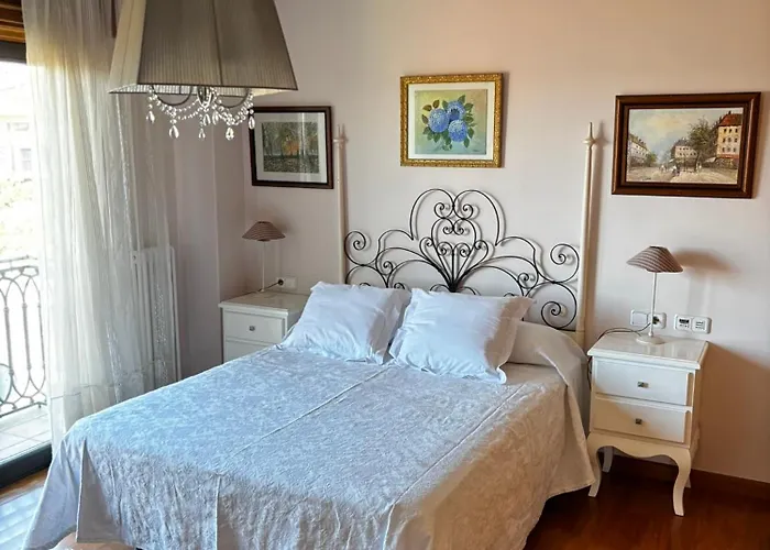 Sirenita En La Playa Con Piscina Y Vistas Al Mar Βίγκο