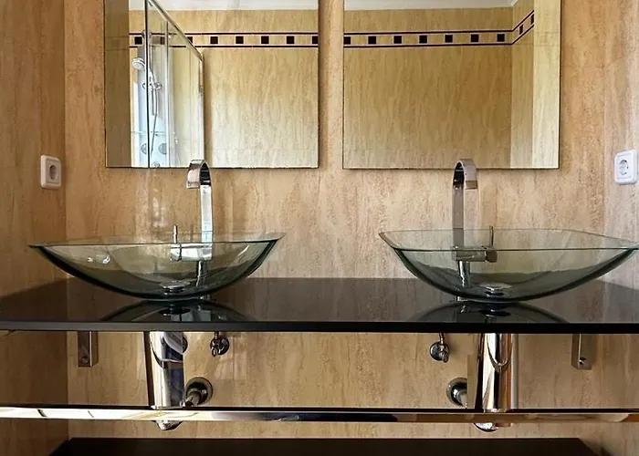 Sirenita En La Playa Con Piscina Y Vistas Al Mar Βίλα Βίγκο