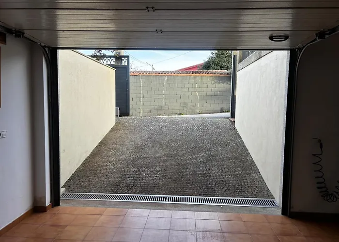 Sirenita En La Playa Con Piscina Y Vistas Al Mar *