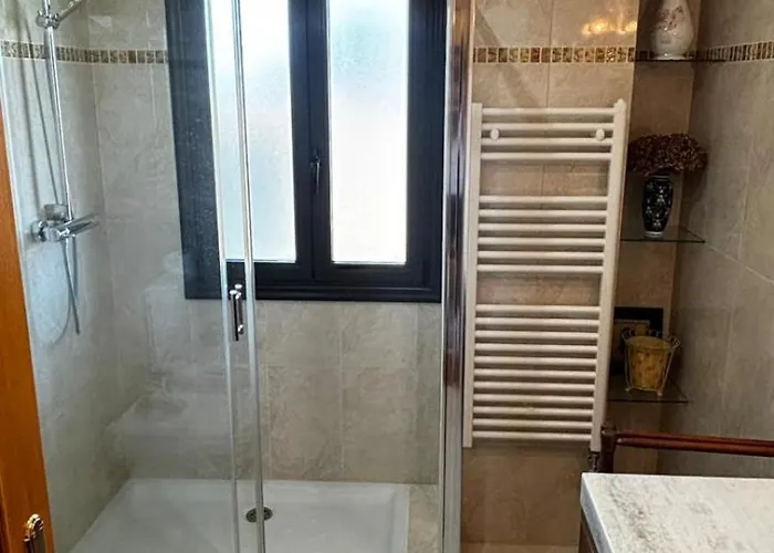 Sirenita En La Playa Con Piscina Y Vistas Al Mar *